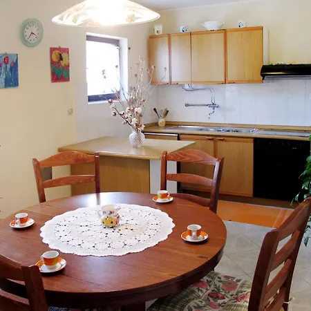 Haus Norma Apartment Ližnjan
