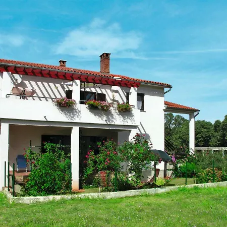 Haus Norma *
